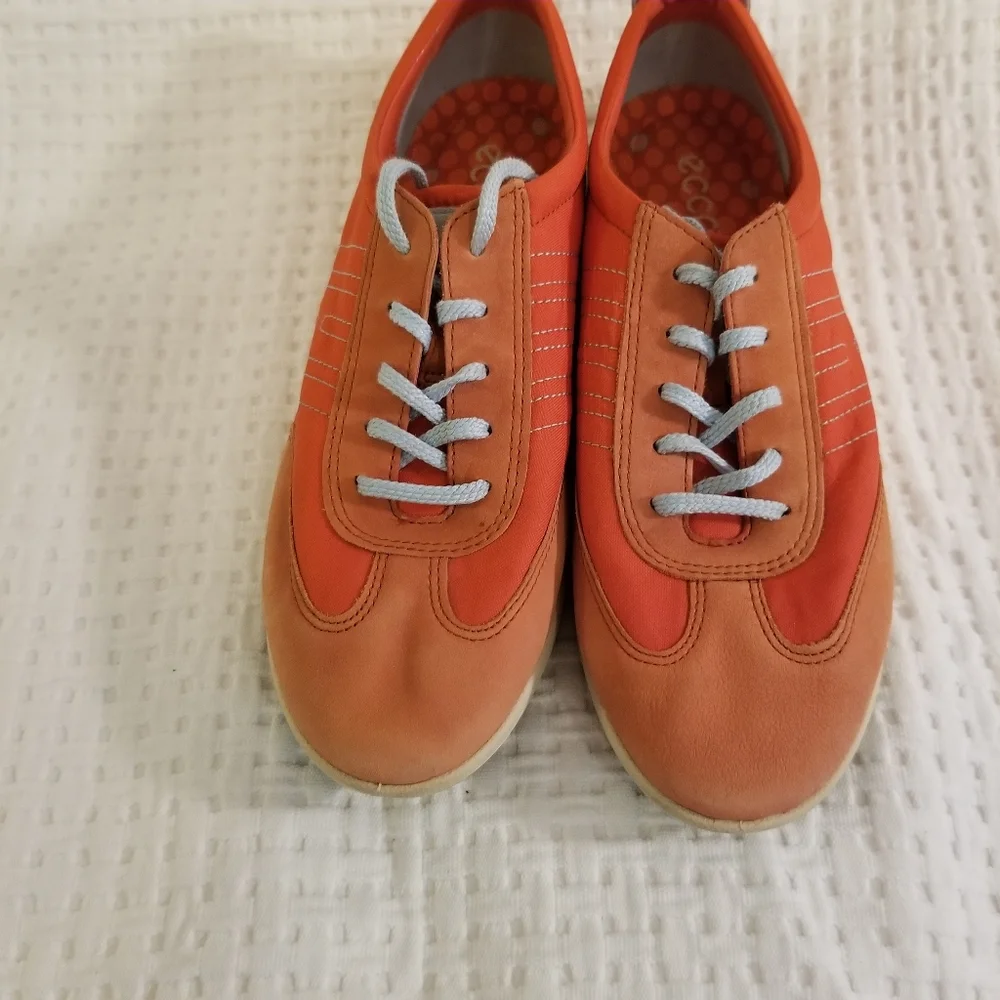 Ecco Casual Lace Up Sneakers
